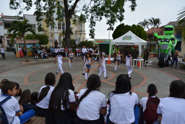 Muestra Cultural